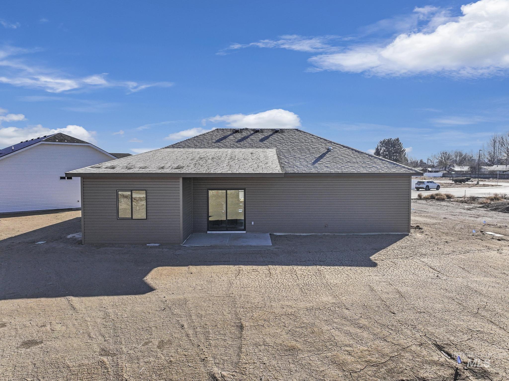 1421 Topaz Dr. Property Photo 30