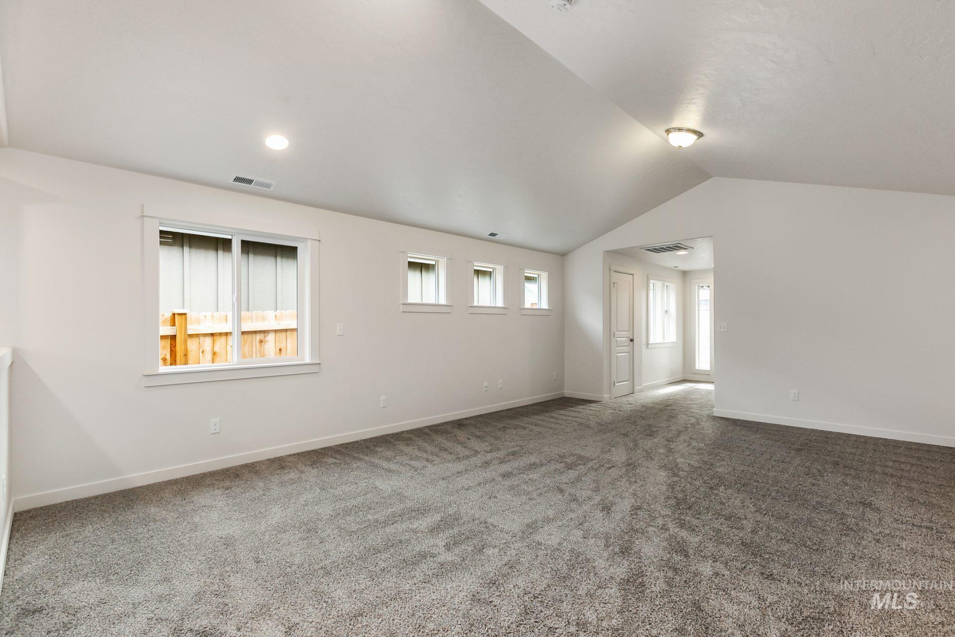 2255 E Cave Falls St Property Photo 7