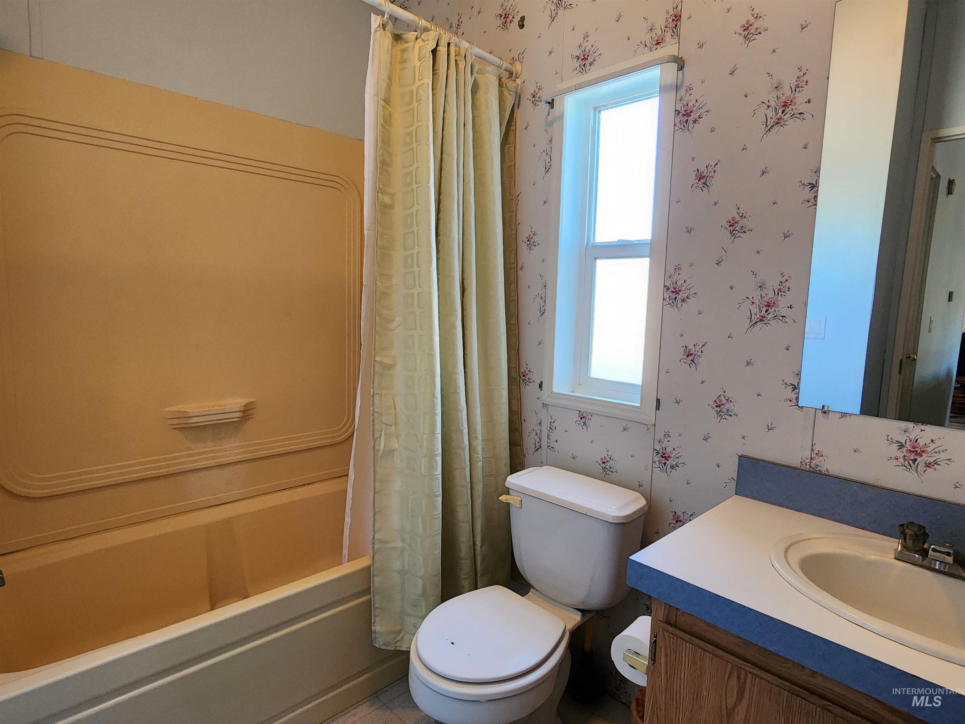 10617 W Abram Ln Property Photo 13
