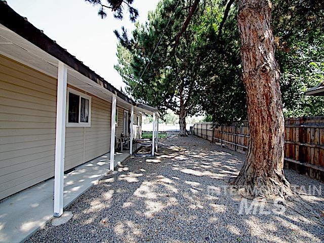 1850 Sunset Property Photo 28