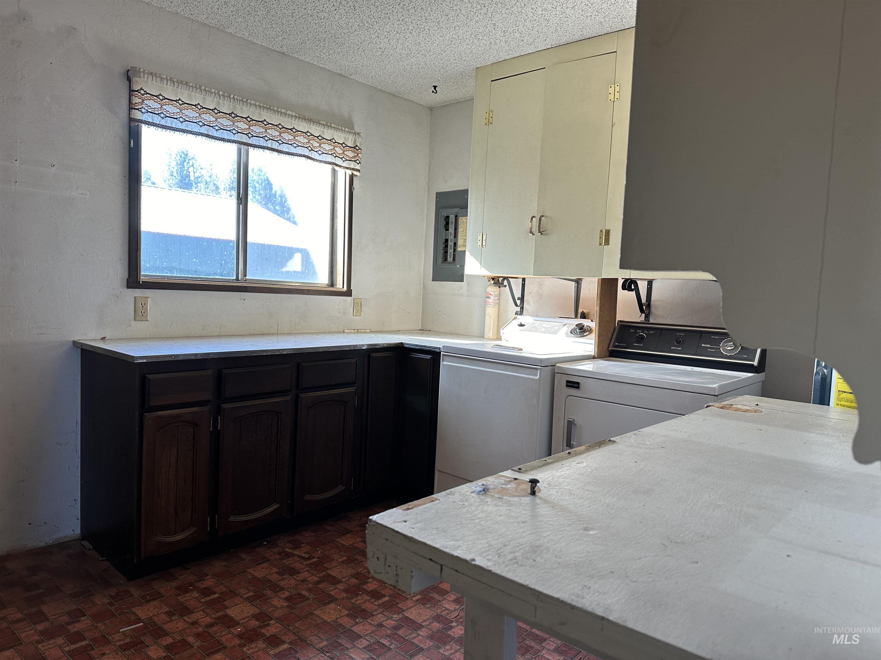 321 Ellis Ave Property Photo 15