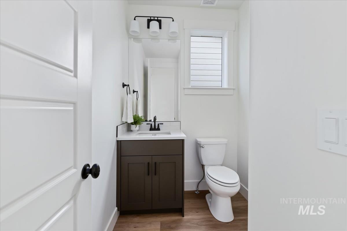 10416 Stony Oak St. Property Photo 8