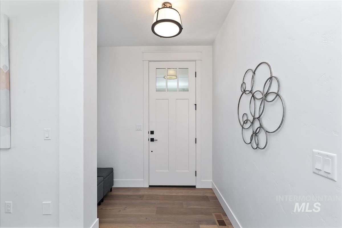 2300 E Valensole St. Property Photo 5