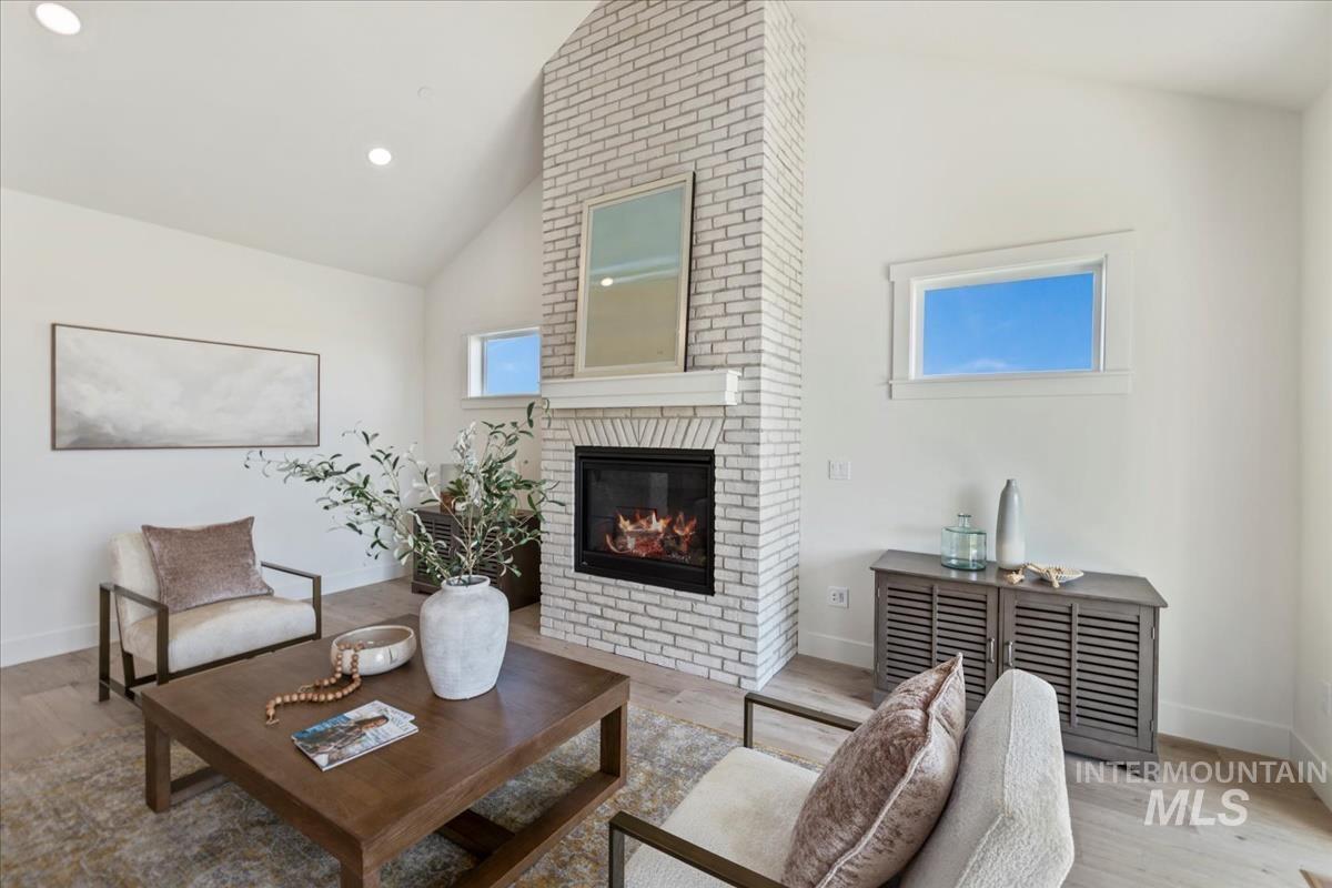 15361 Juniperwood Dr Property Photo 8