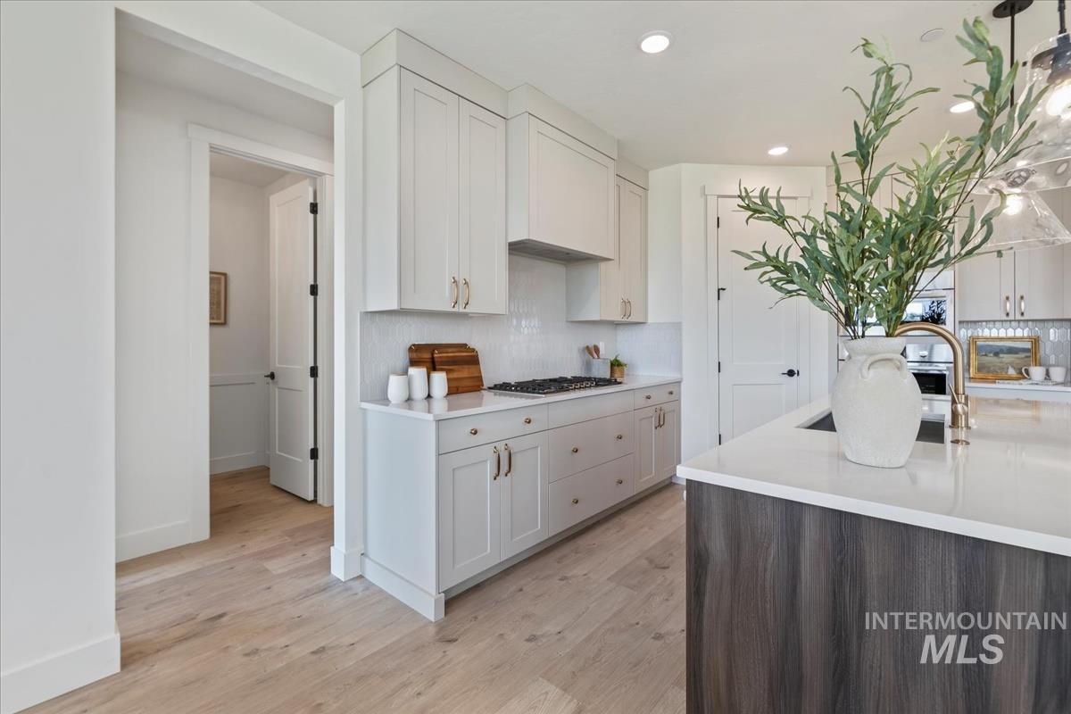 15361 Juniperwood Dr Property Photo 20