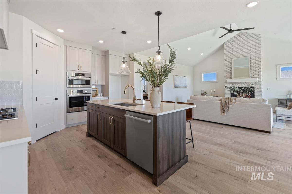 15361 Juniperwood Dr Property Photo 21