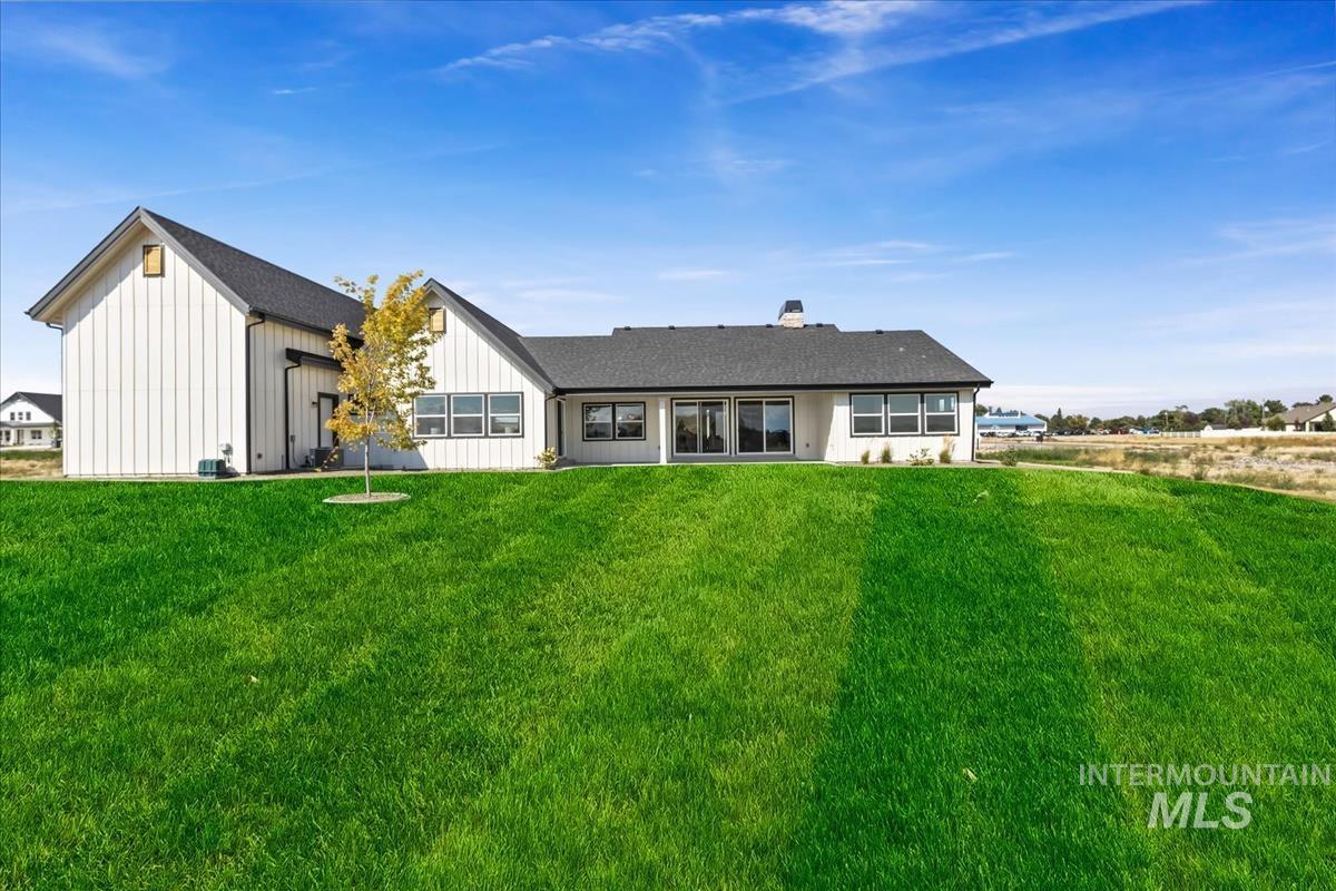 15293 Juniperwood Dr Property Photo 4