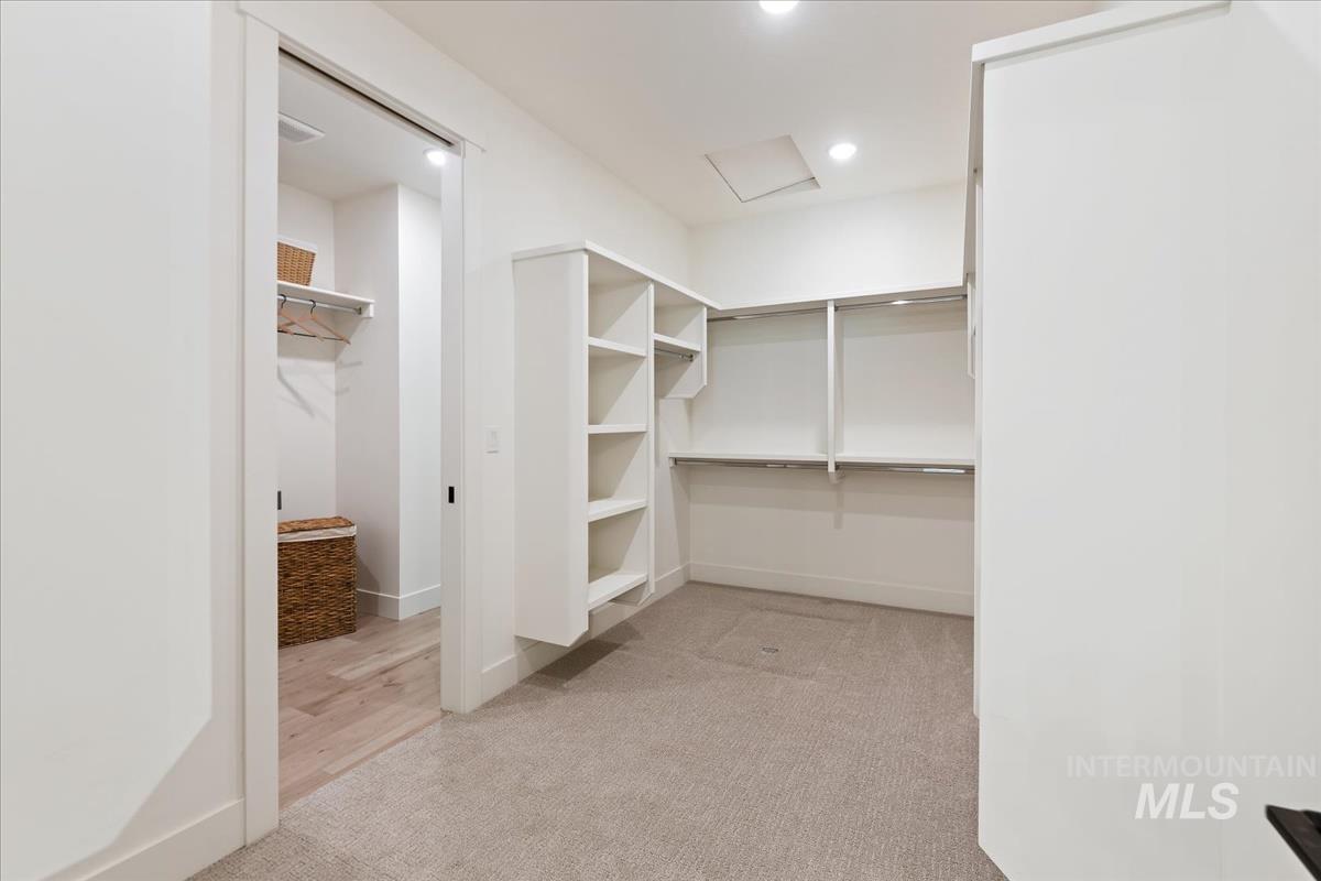 15293 Juniperwood Dr Property Photo 24