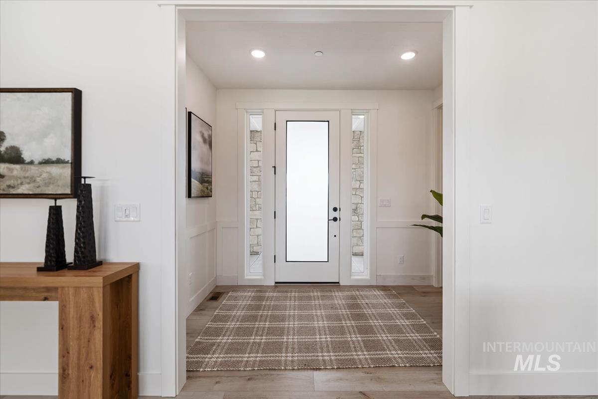 15293 Juniperwood Dr Property Photo 25