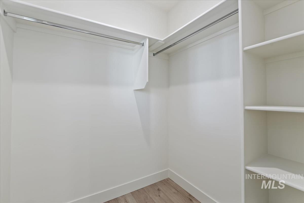 15293 Juniperwood Dr Property Photo 27