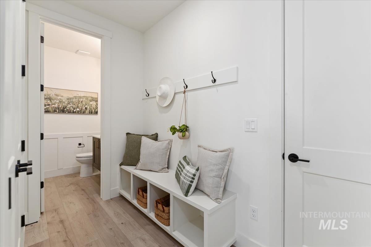 15293 Juniperwood Dr Property Photo 29