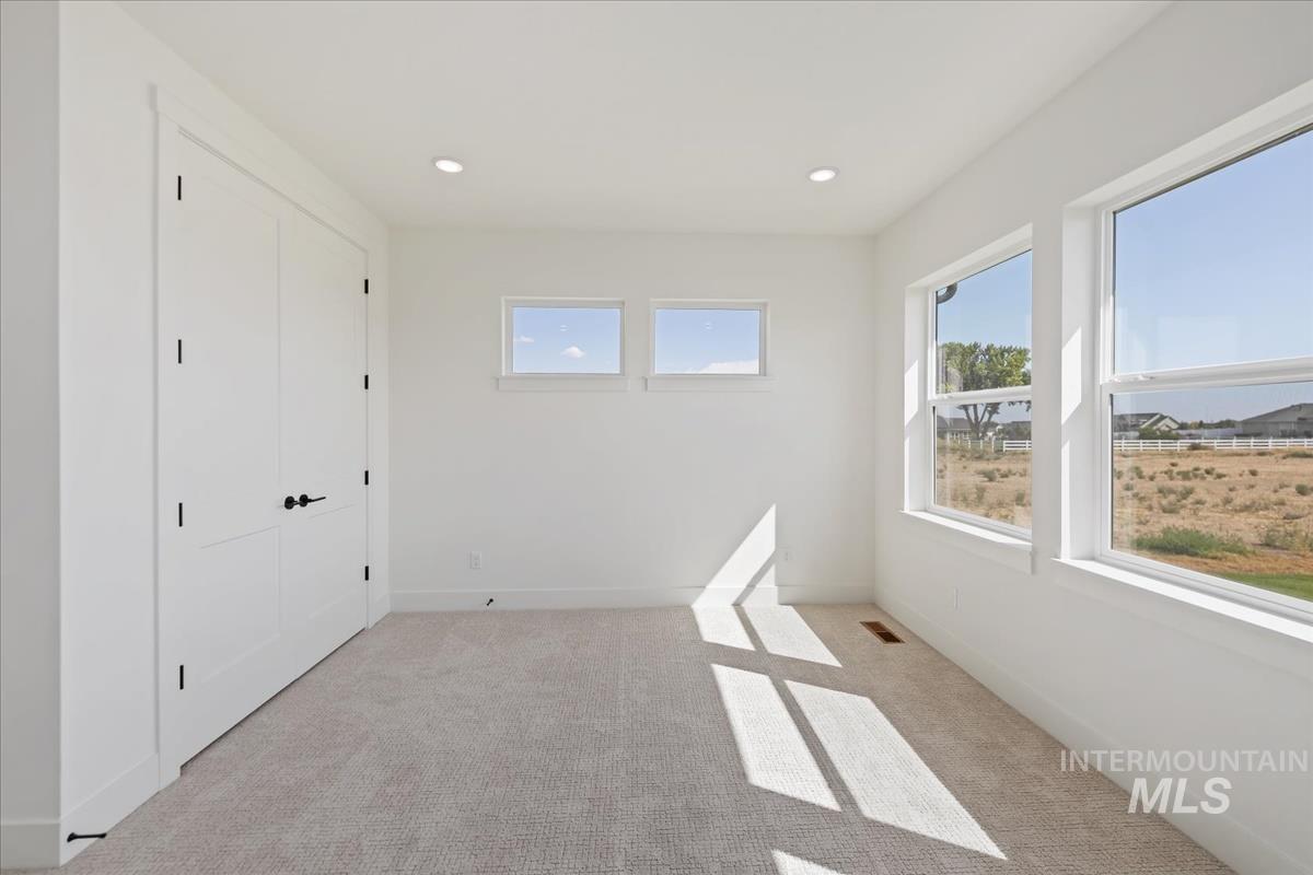 15293 Juniperwood Dr Property Photo 32