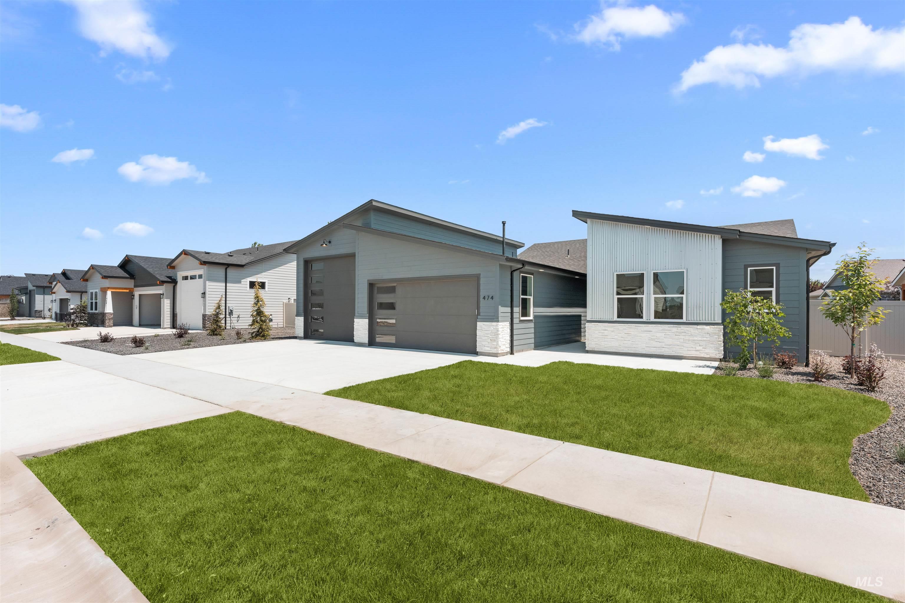 474 S Quincannon Lane Property Photo 1