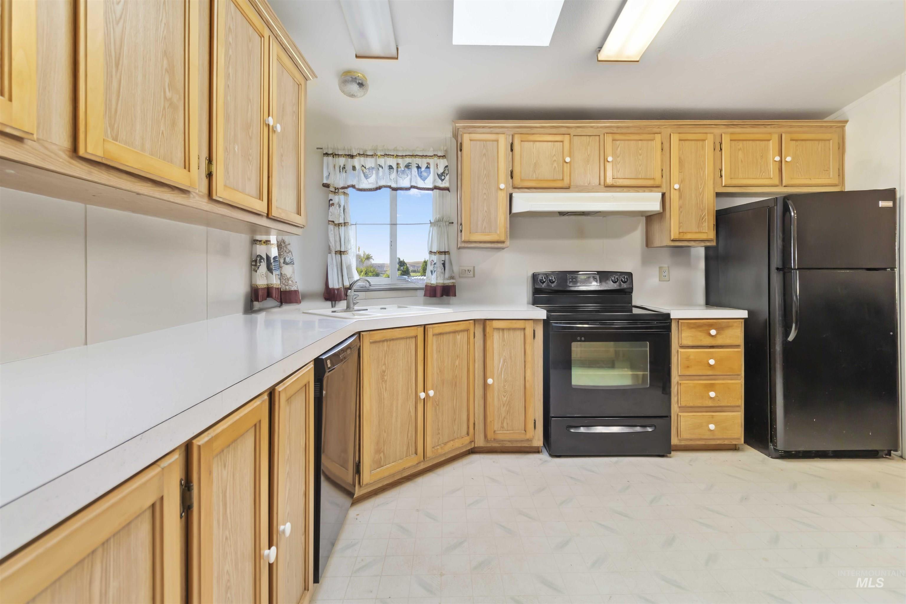 888 County Road 70 Property Photo 16