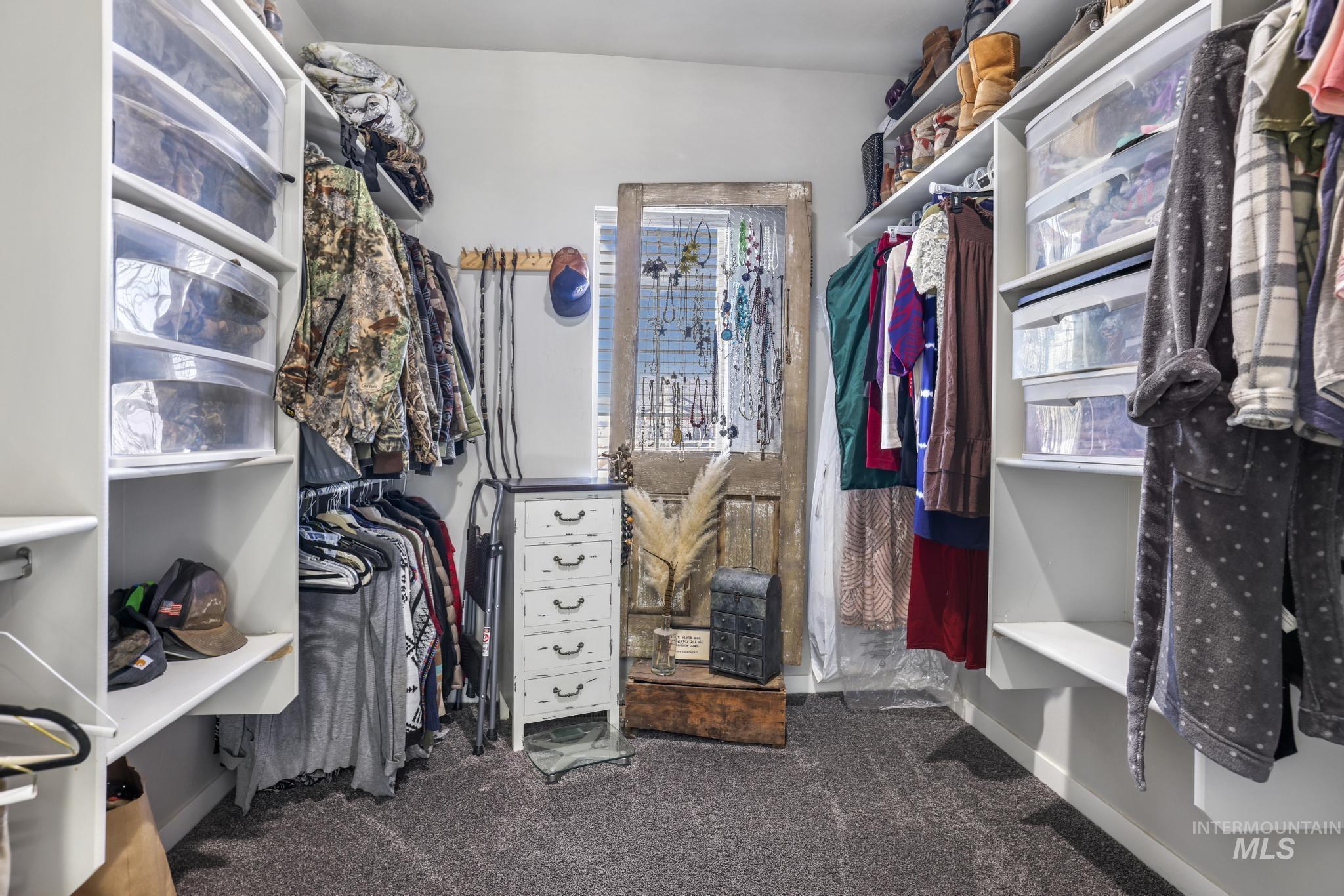 3827 N 2469 E Property Photo 19