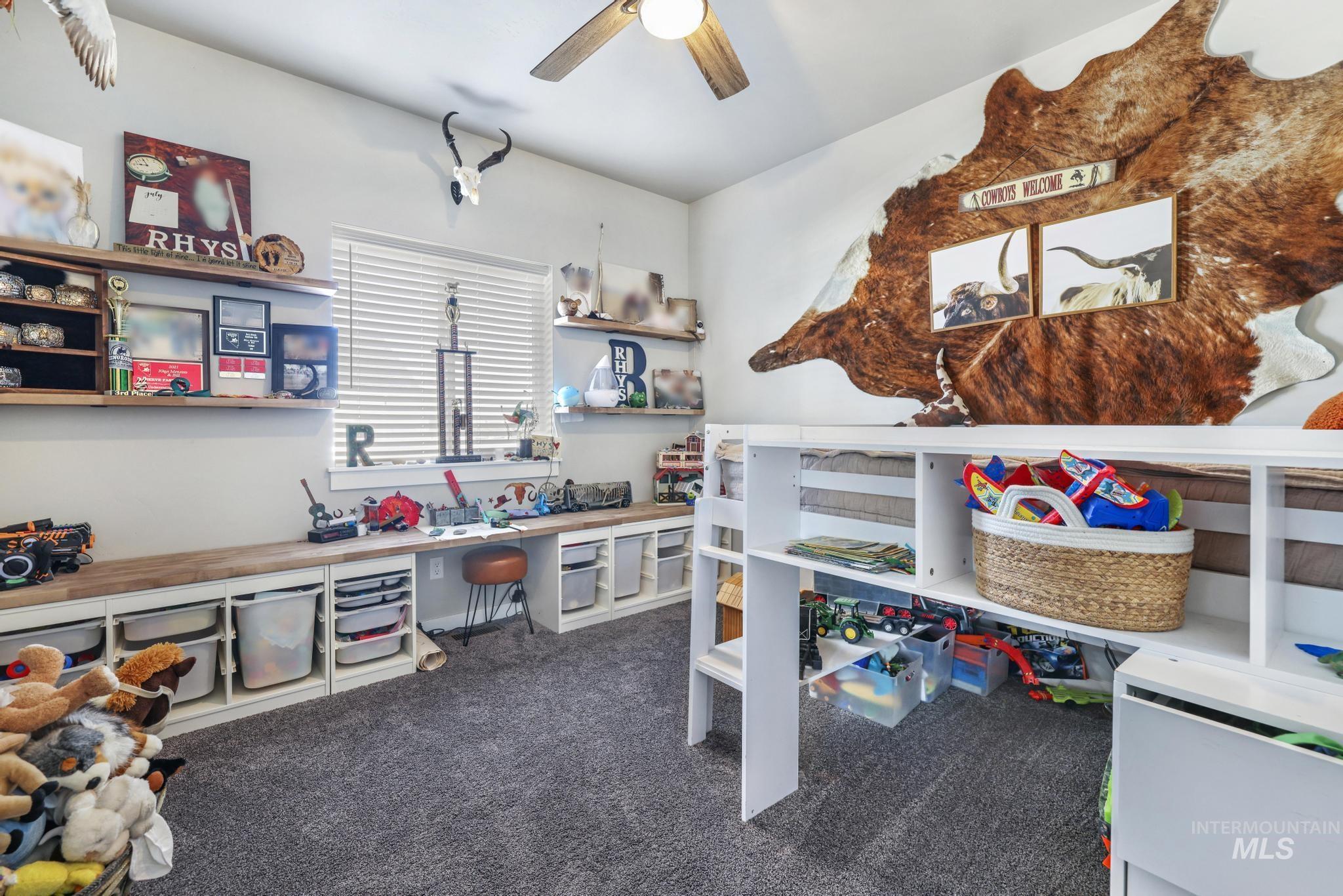 3827 N 2469 E Property Photo 23