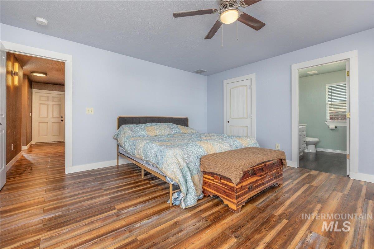 1140 Rosenlof Avenue Property Photo 16