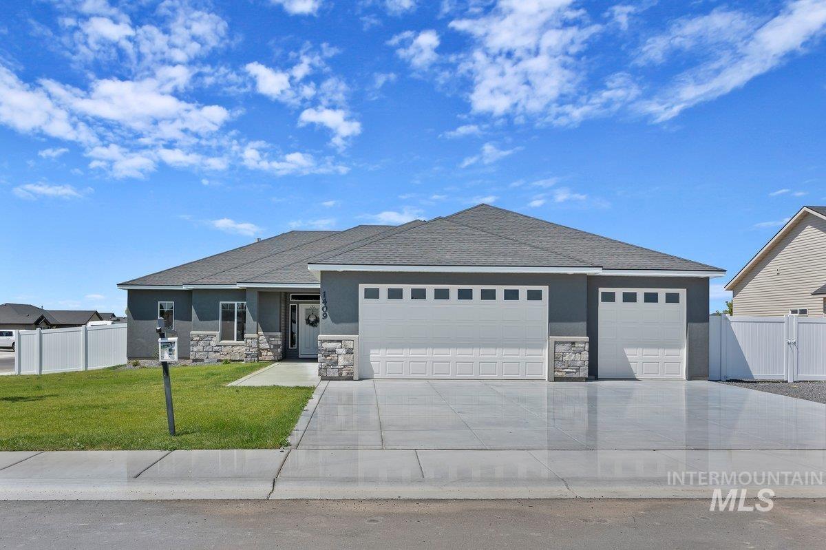 1409 N Alder Street Property Photo 1