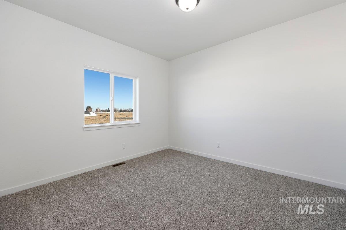 1409 N Alder Street Property Photo 29