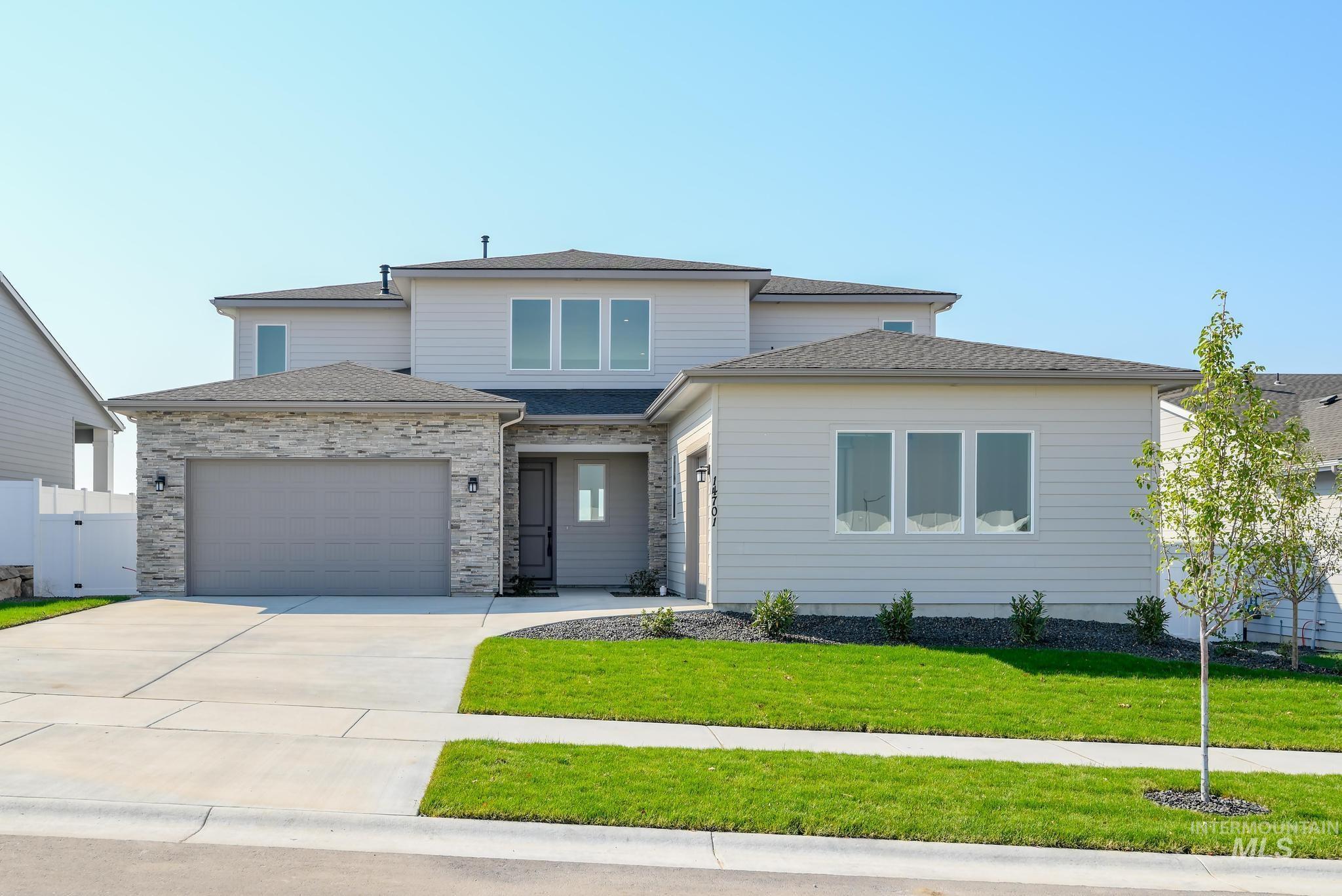 11098 W Threadgrass St Property Photo