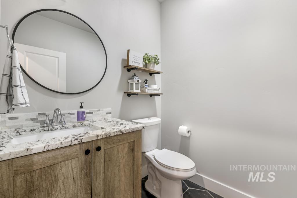 1040 Blueridge Drive Property Photo 30