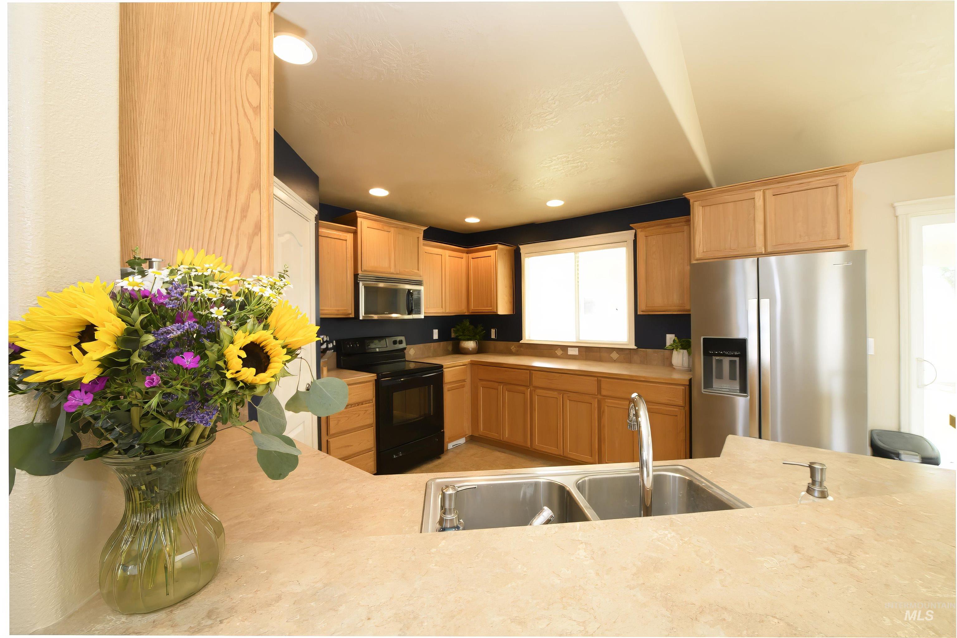 515 E Wild Primrose Court Property Photo 19