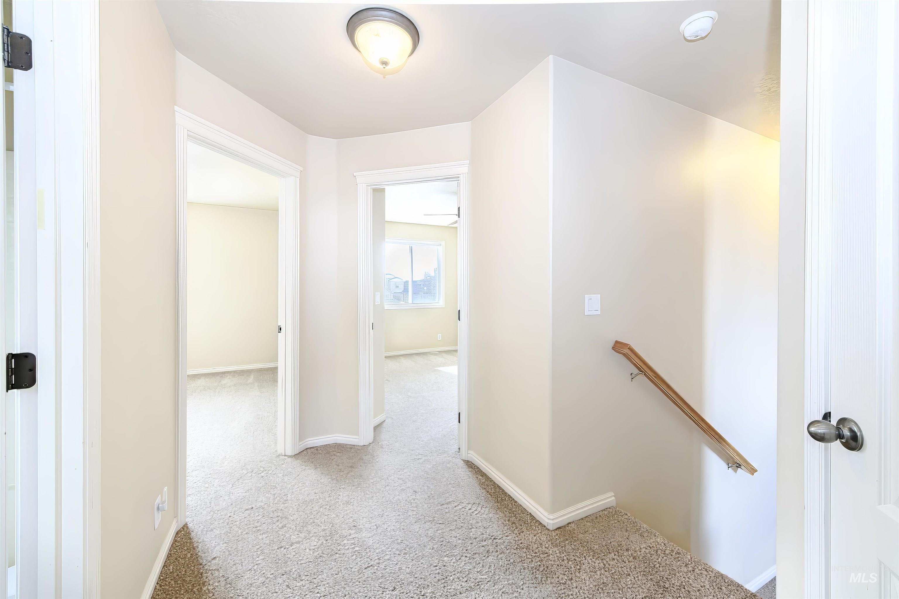 515 E Wild Primrose Court Property Photo 34