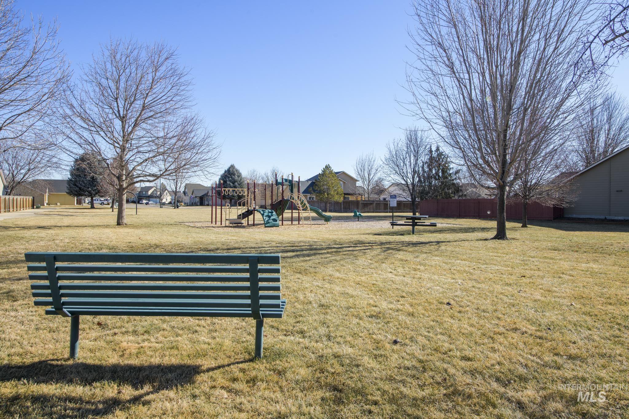 515 E Wild Primrose Court Property Photo 47