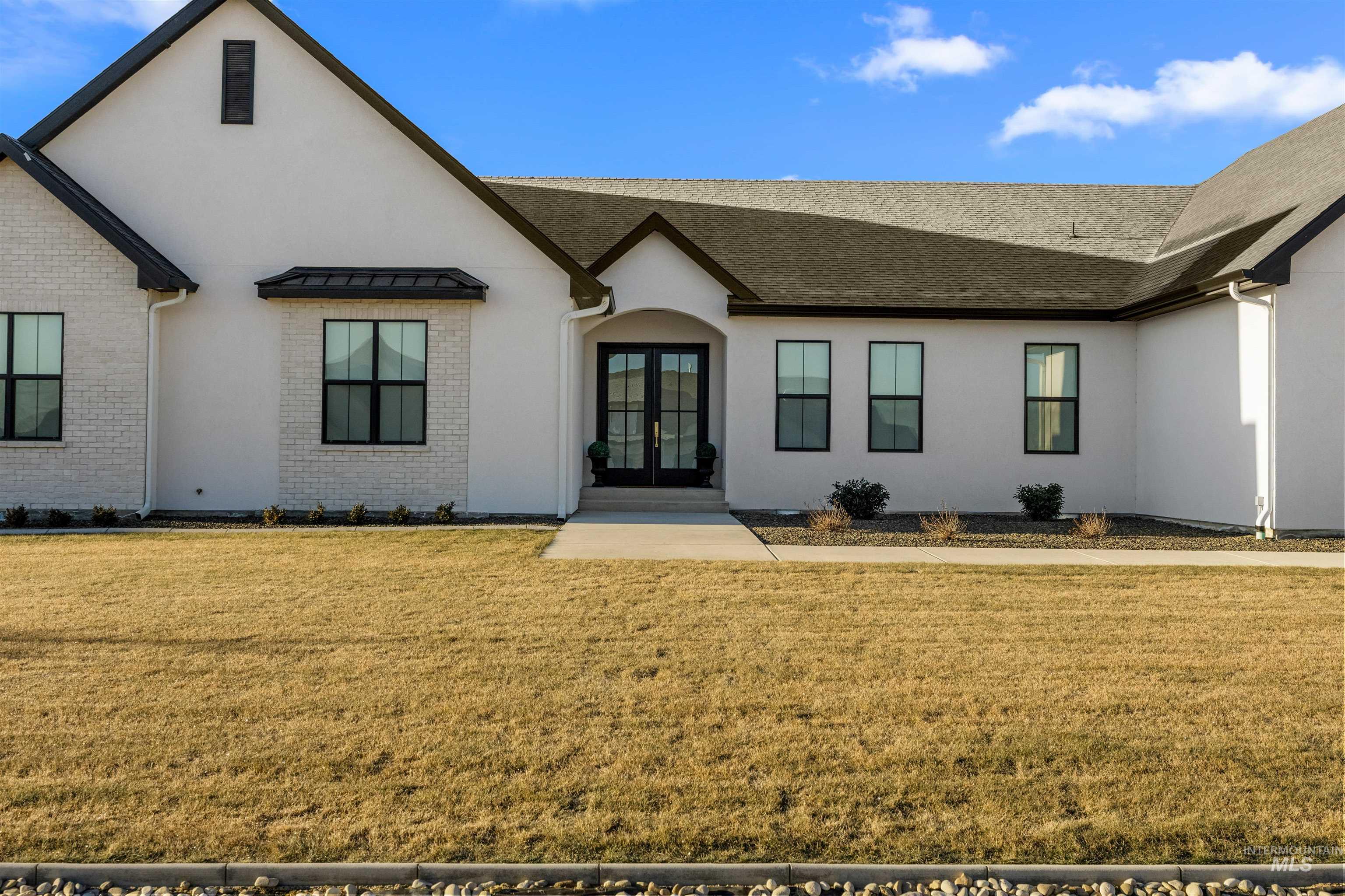 24471 Himark Way Property Photo 2