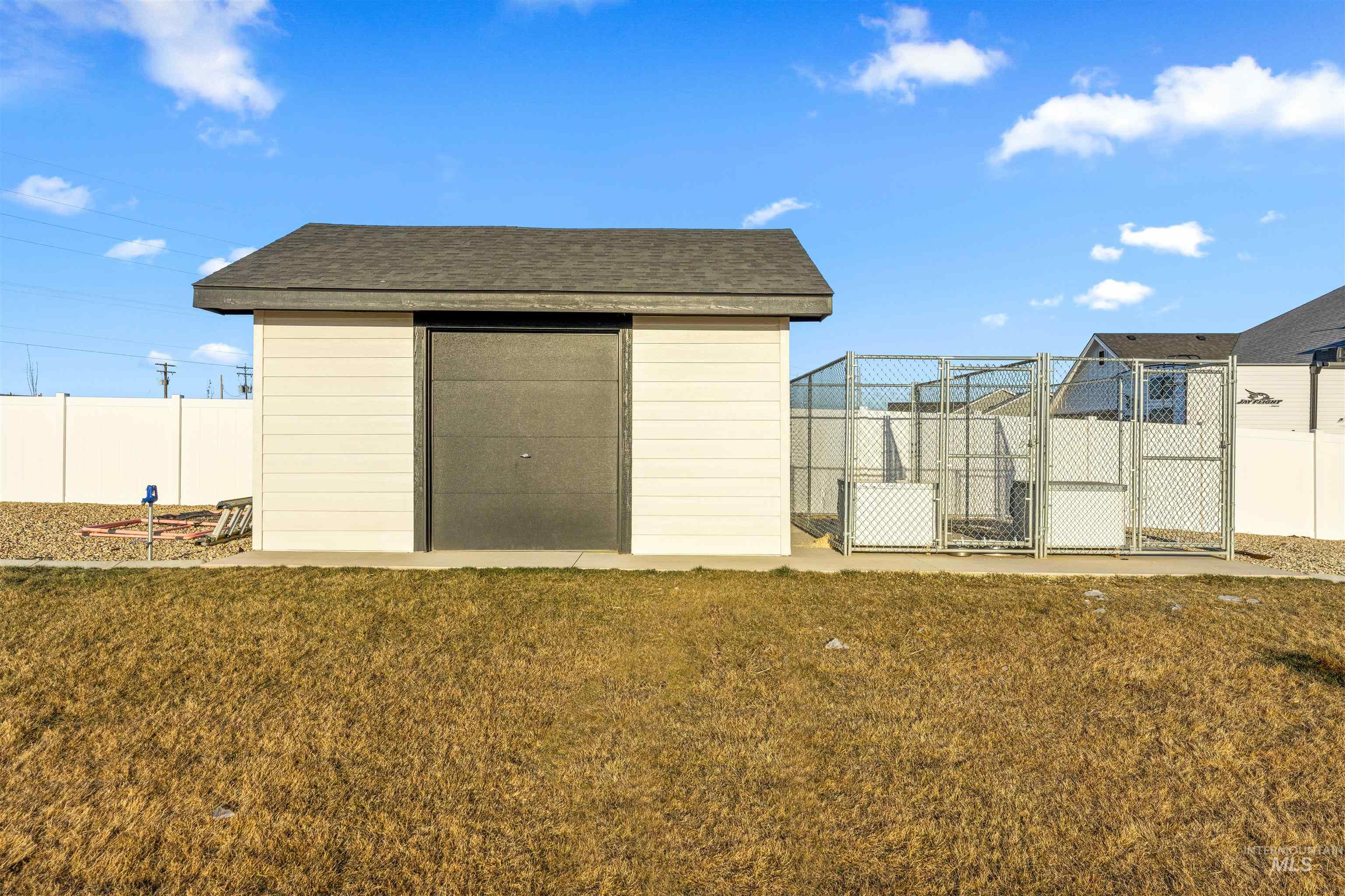 24471 Himark Way Property Photo 7