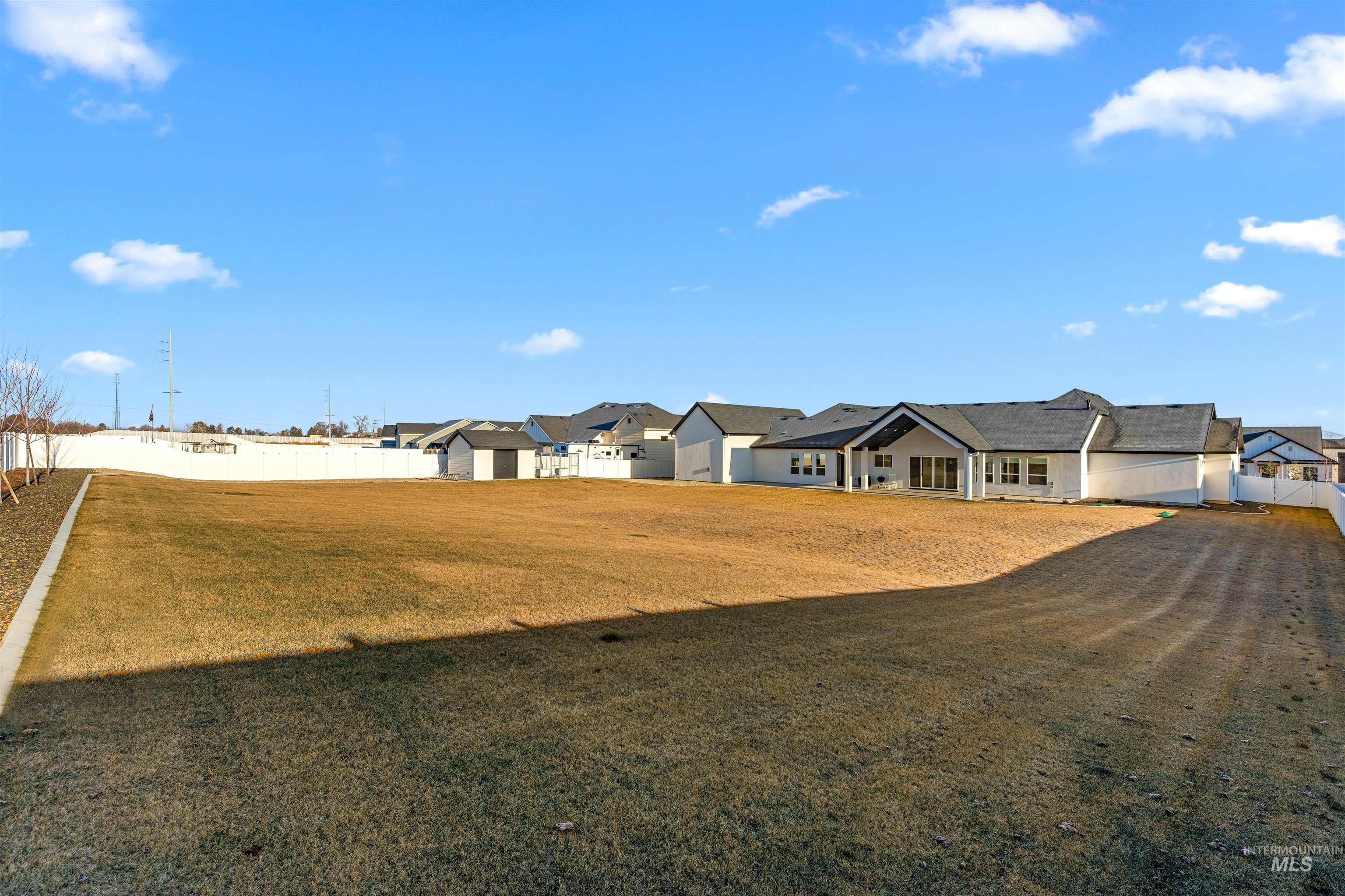 24471 Himark Way Property Photo 10