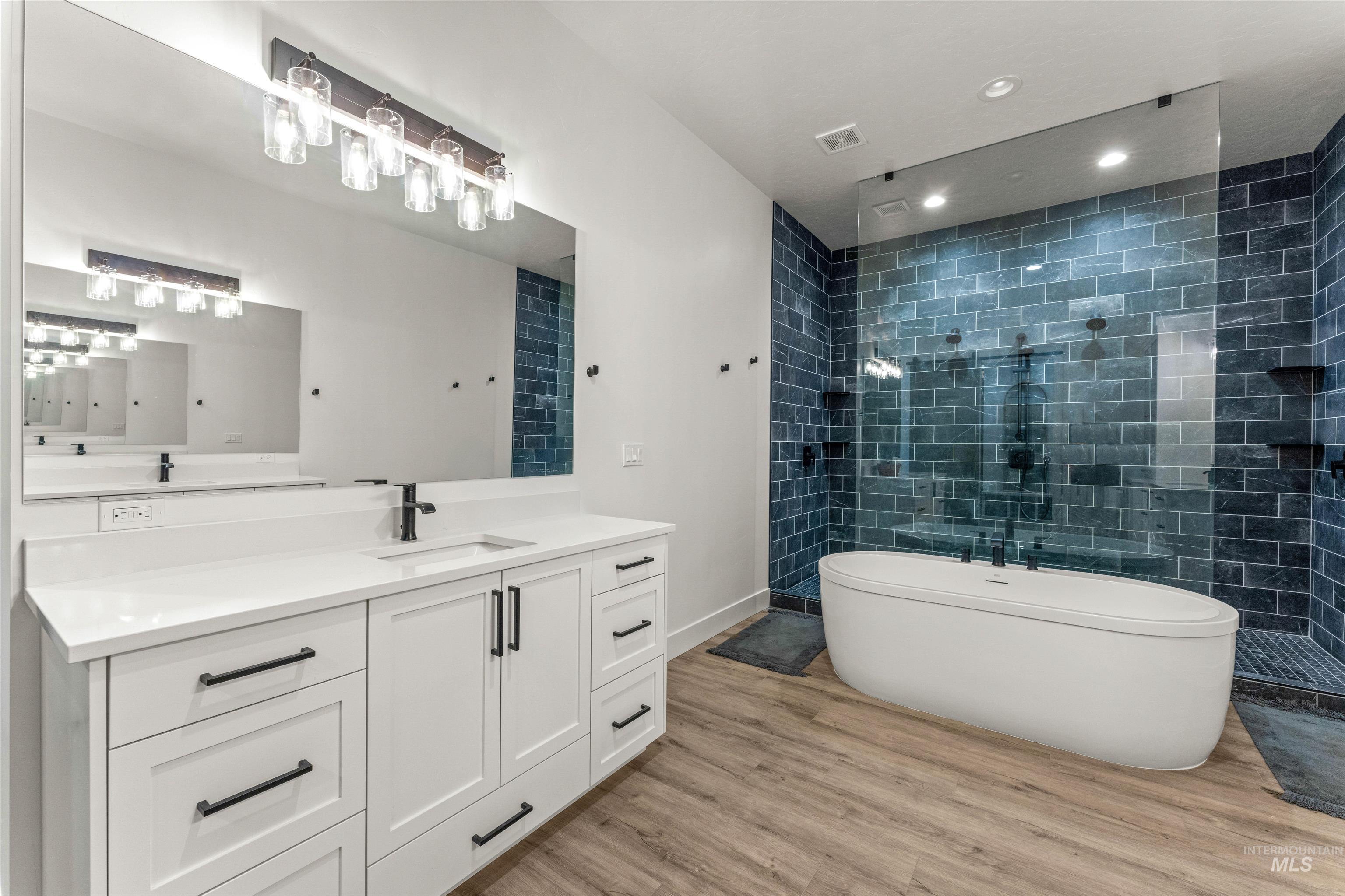 24471 Himark Way Property Photo 31