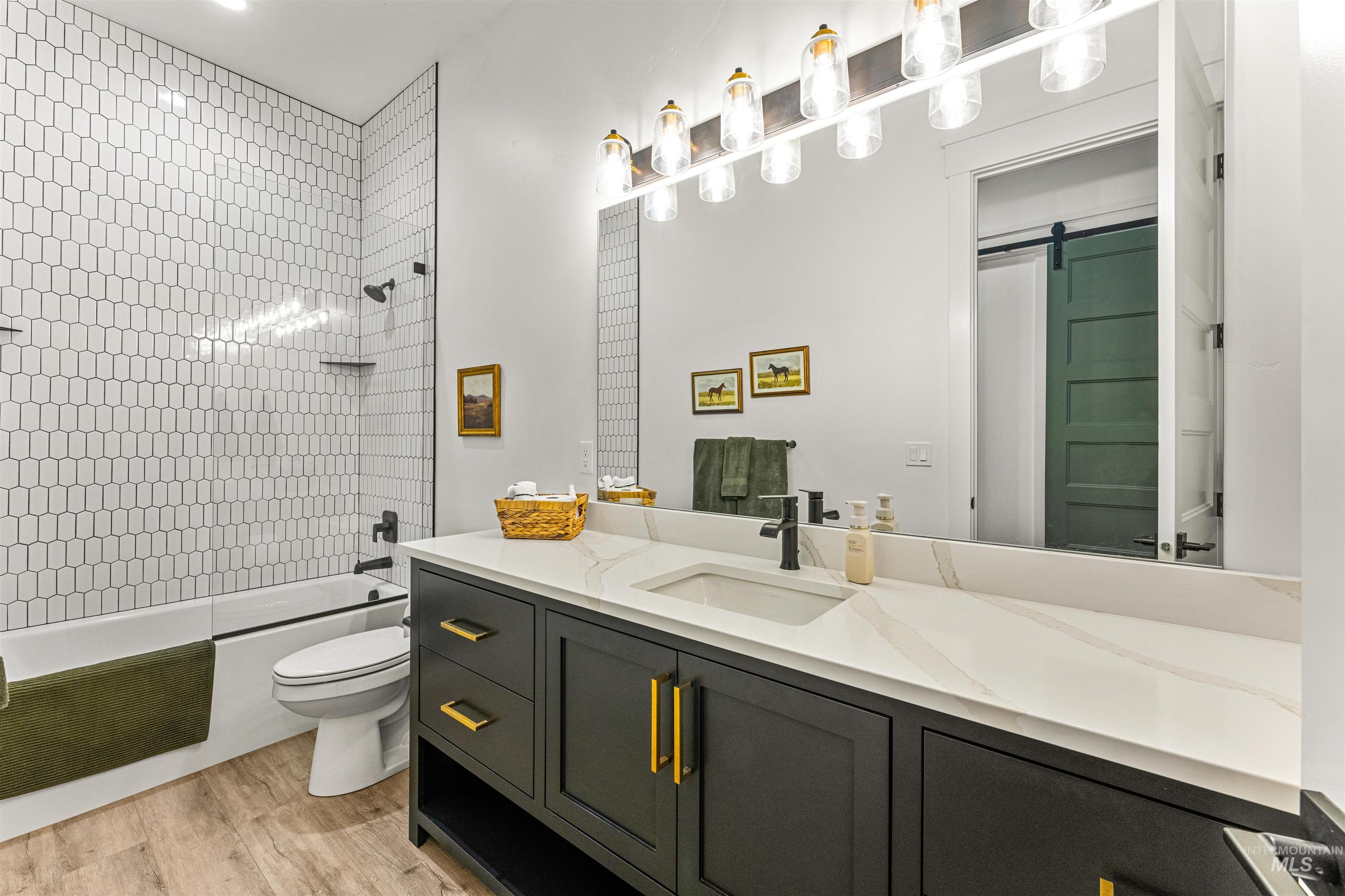 24471 Himark Way Property Photo 35