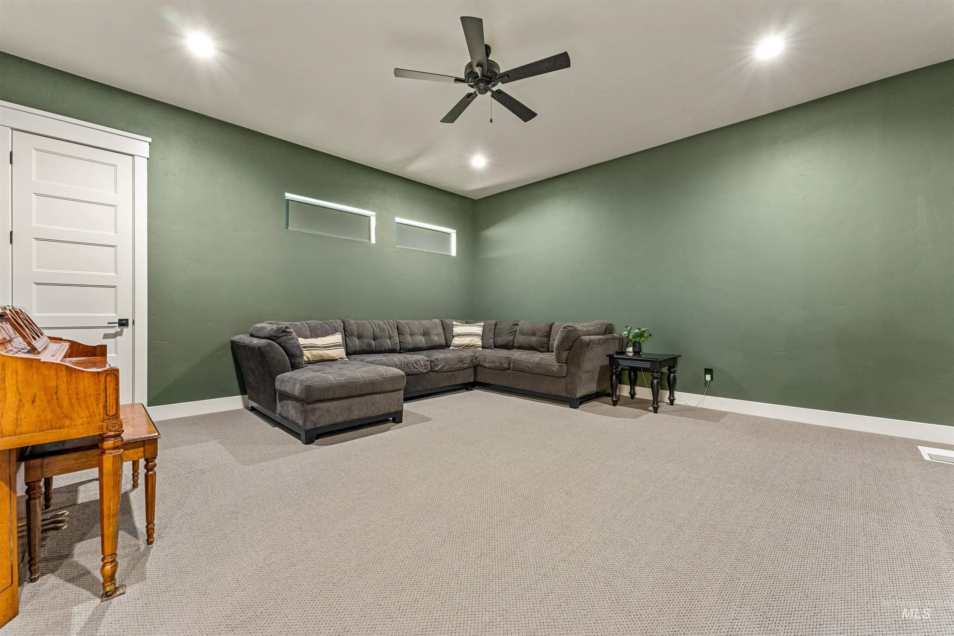 24471 Himark Way Property Photo 44