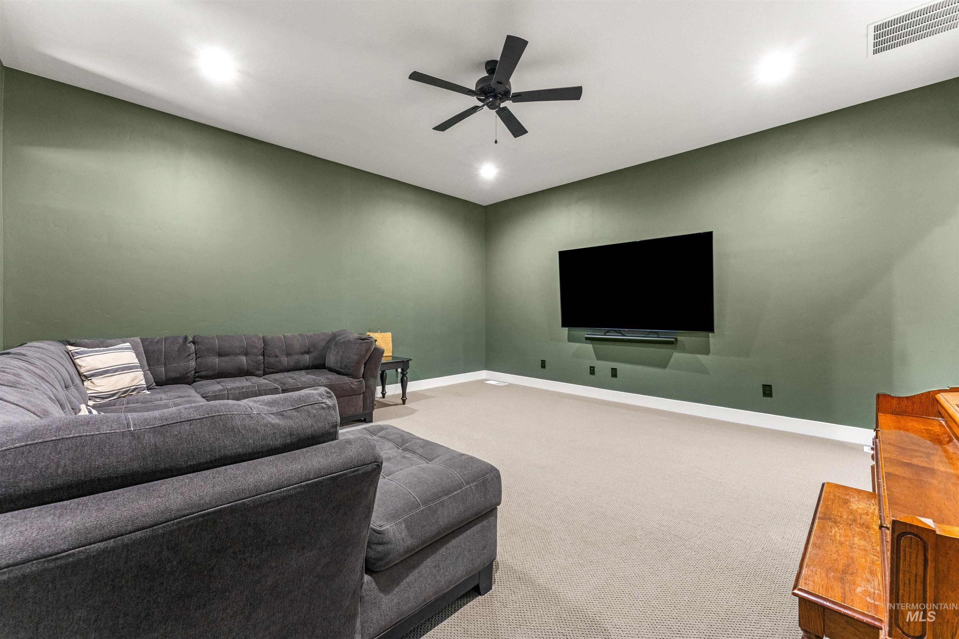 24471 Himark Way Property Photo 45