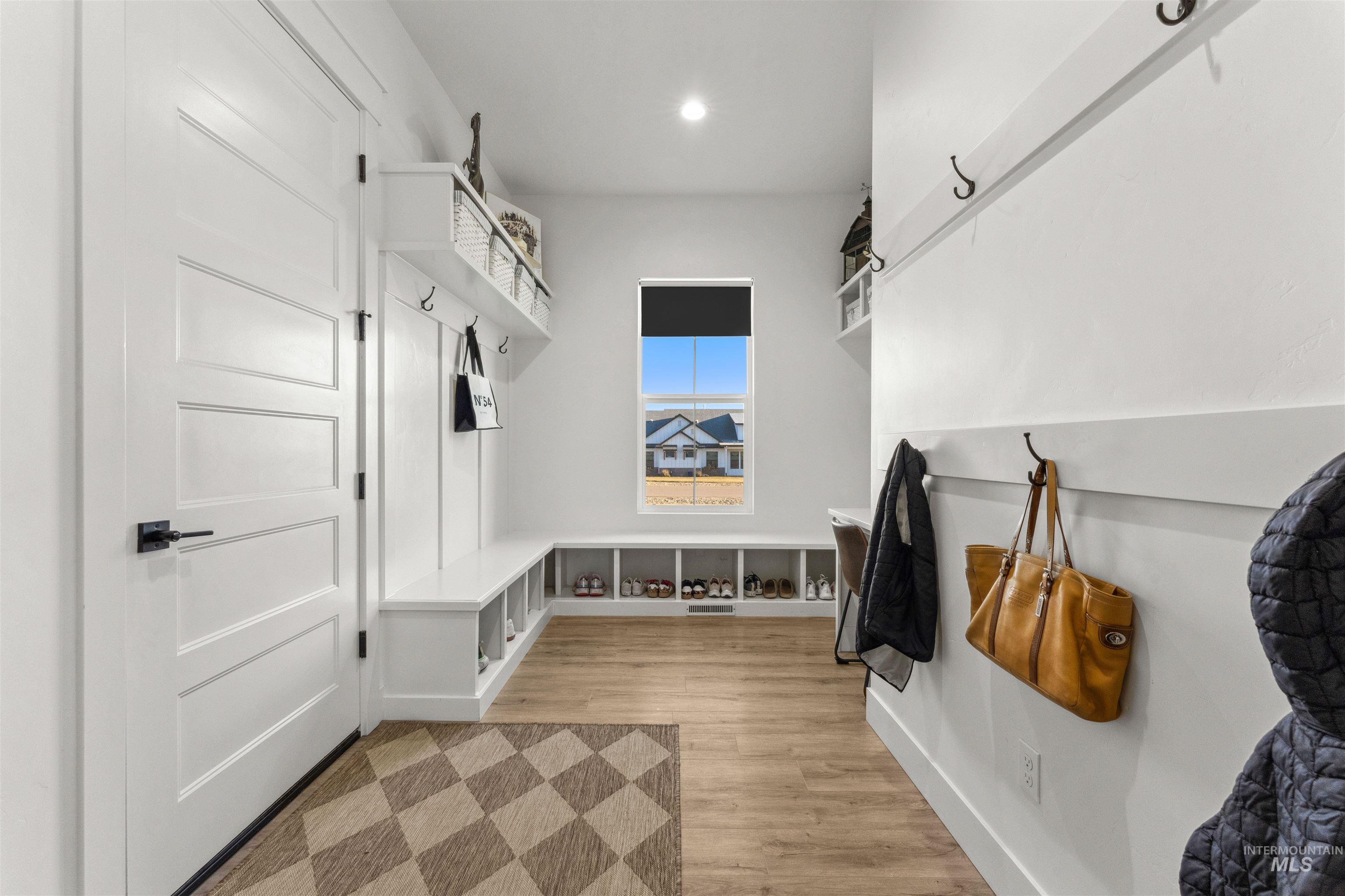 24471 Himark Way Property Photo 48
