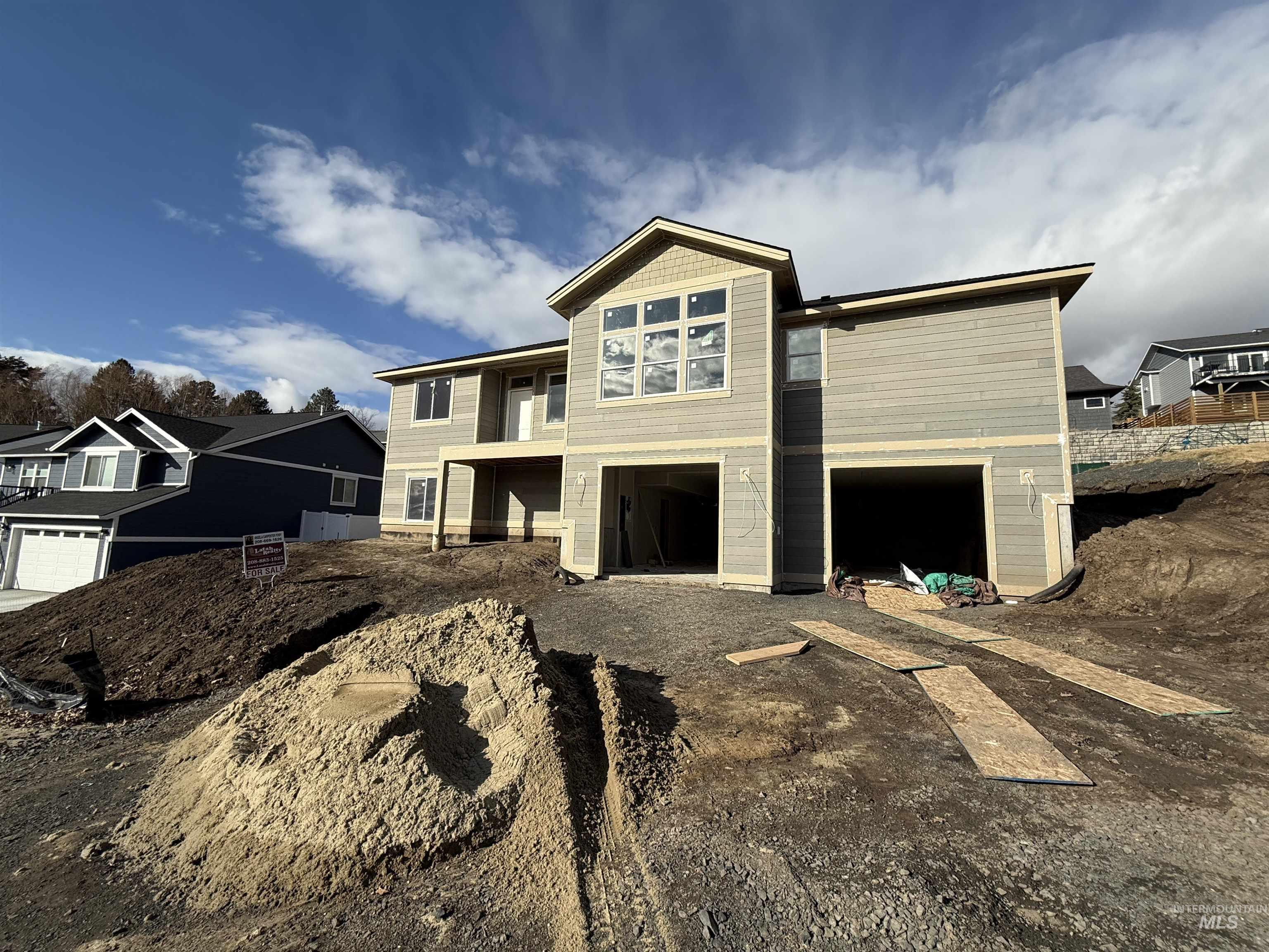 424 Southview Property Photo
