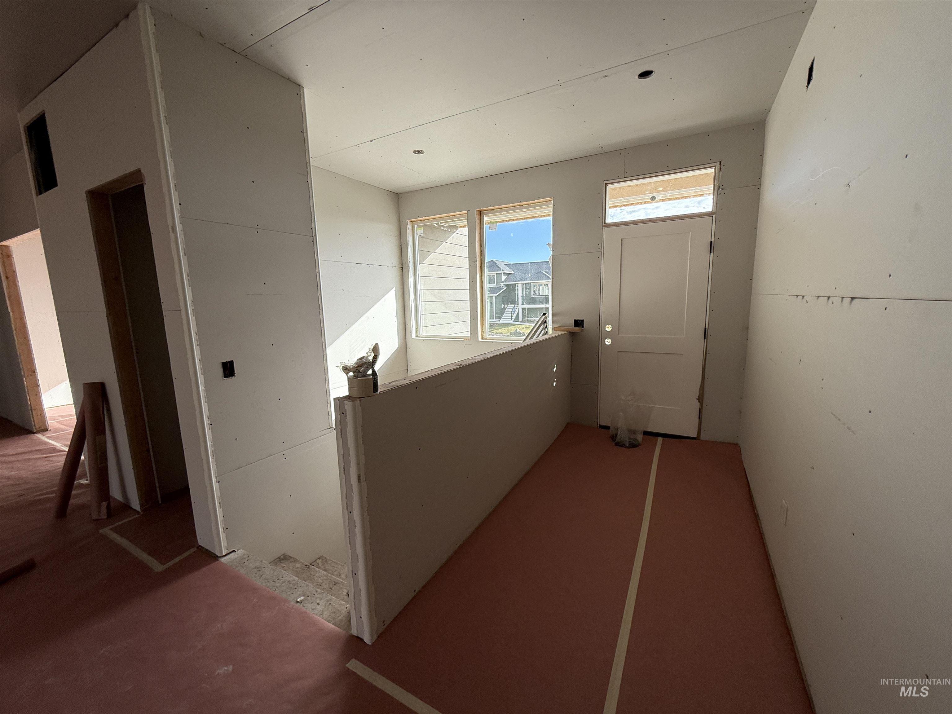 424 Southview Property Photo 5
