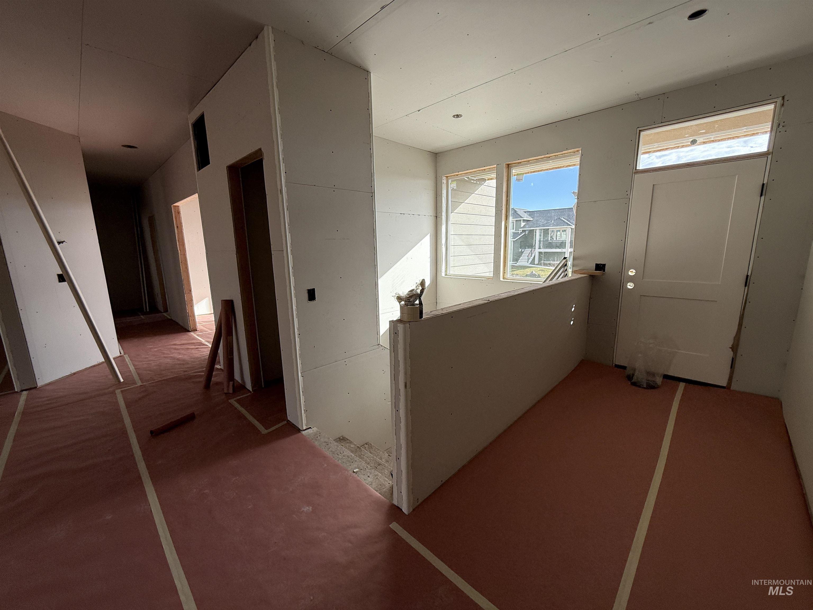 424 Southview Property Photo 6