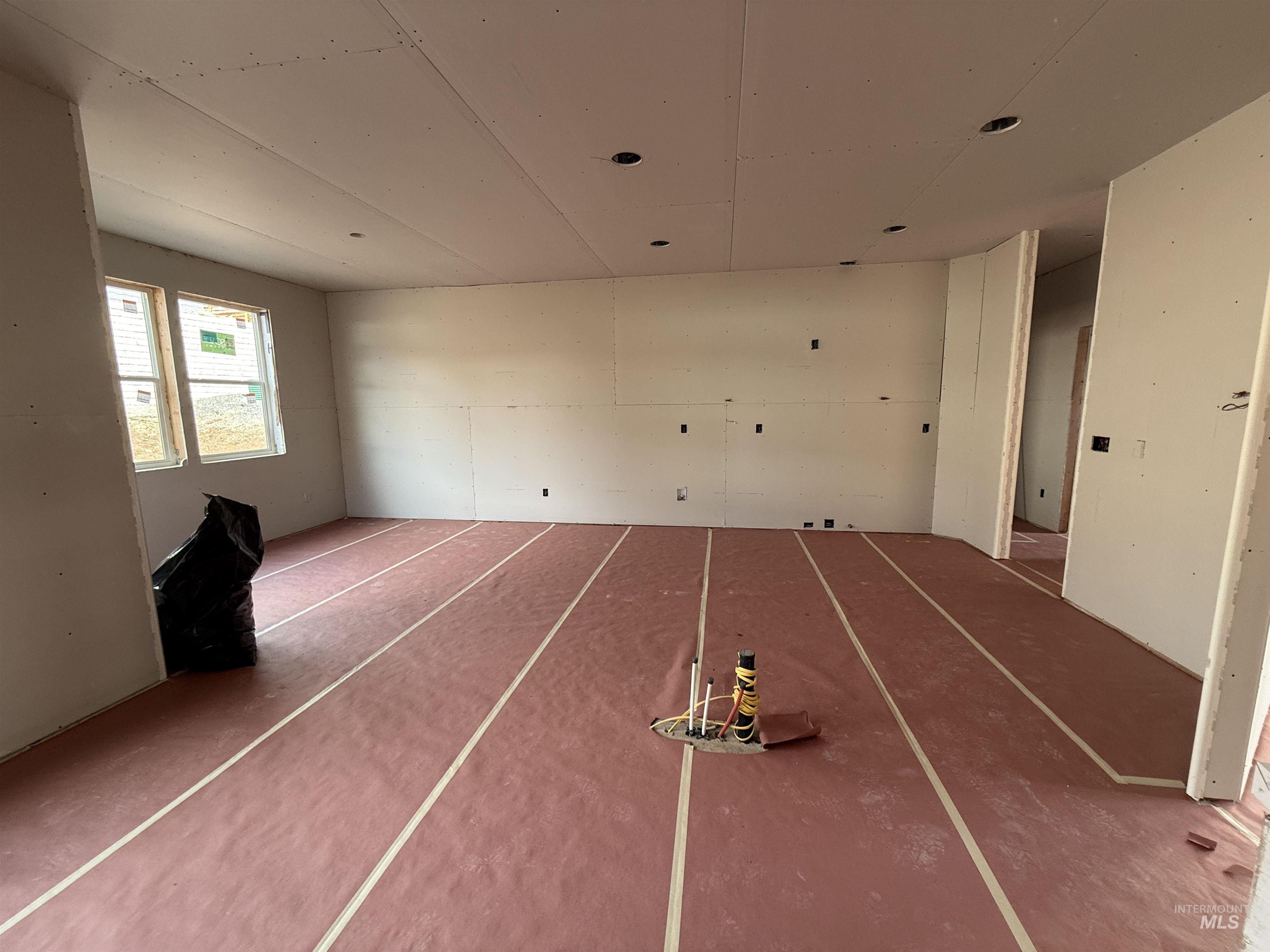 424 Southview Property Photo 7