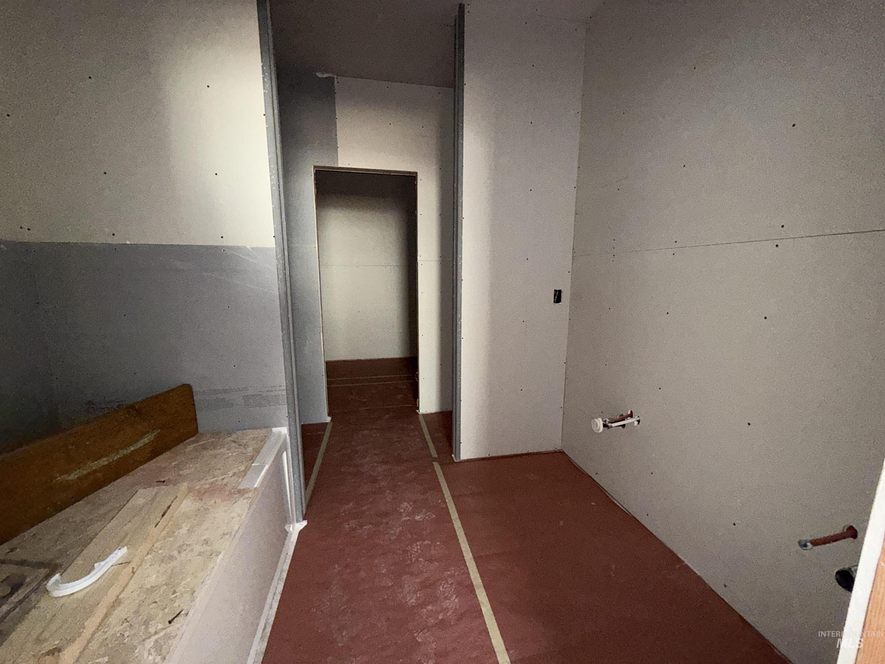 424 Southview Property Photo 15