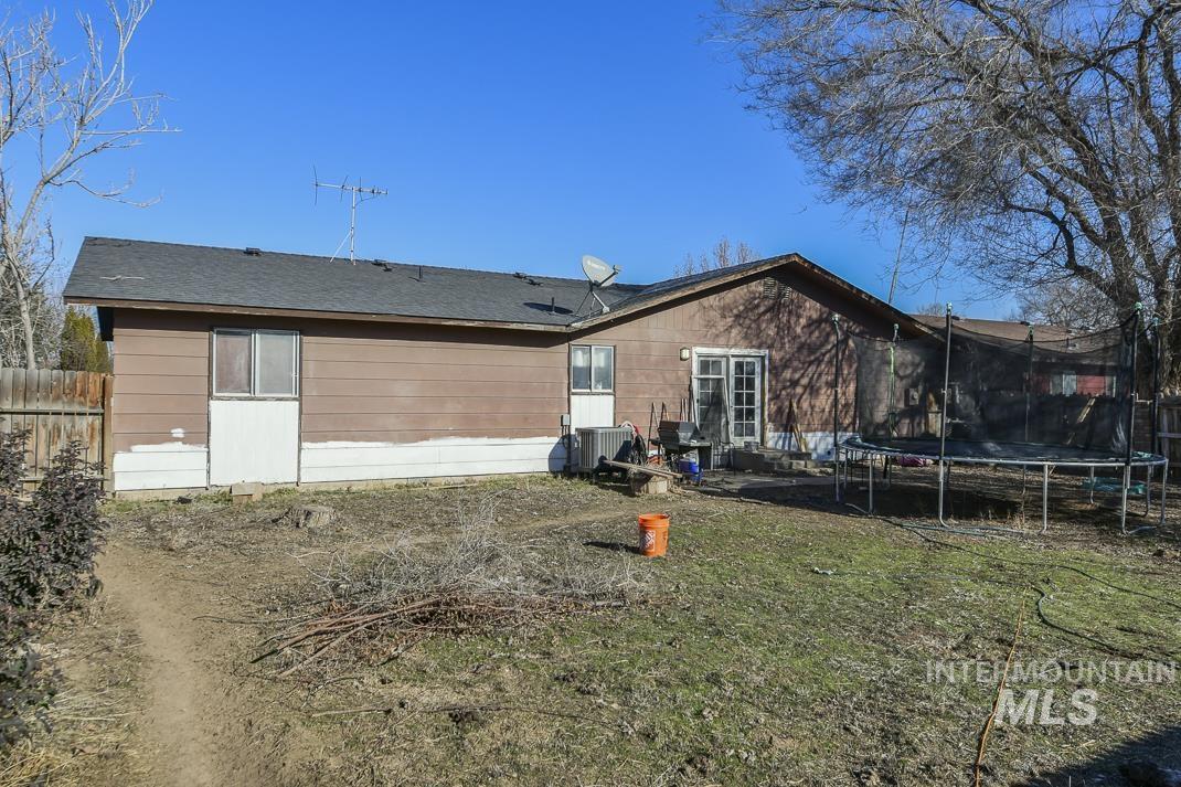 1288 College Green Dr Property Photo 24