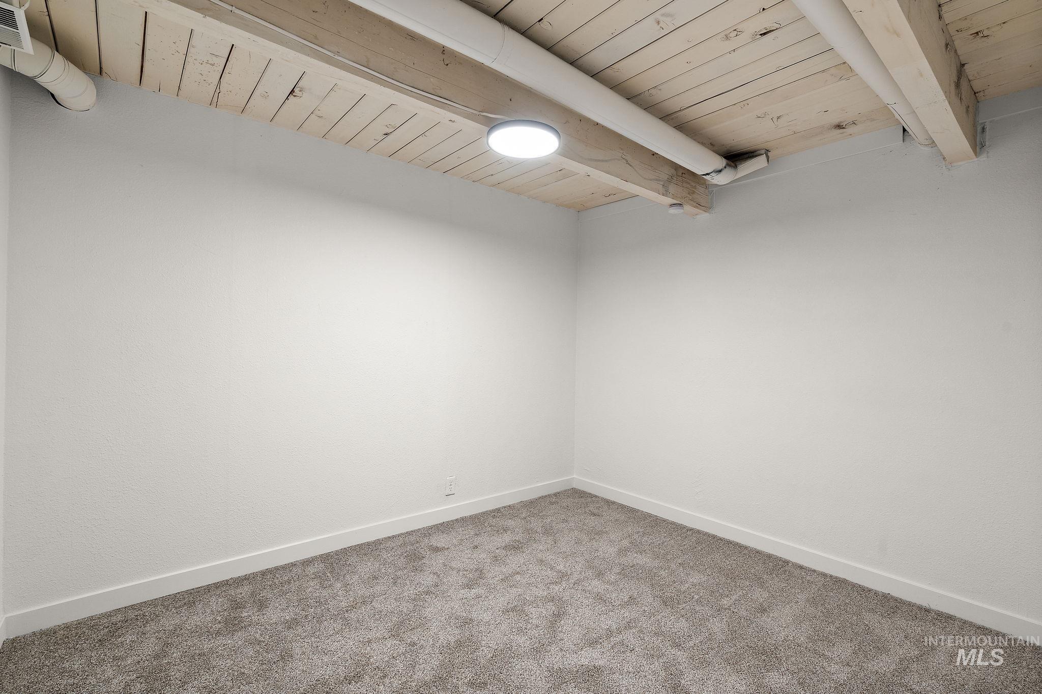 5338 W Spaulding St. Property Photo 29