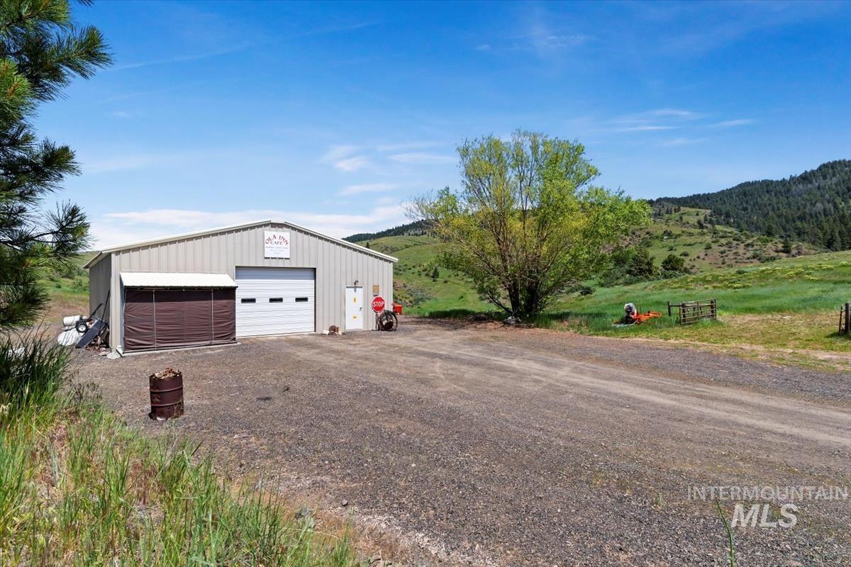 23700 Timber Flat Rd Property Photo 26