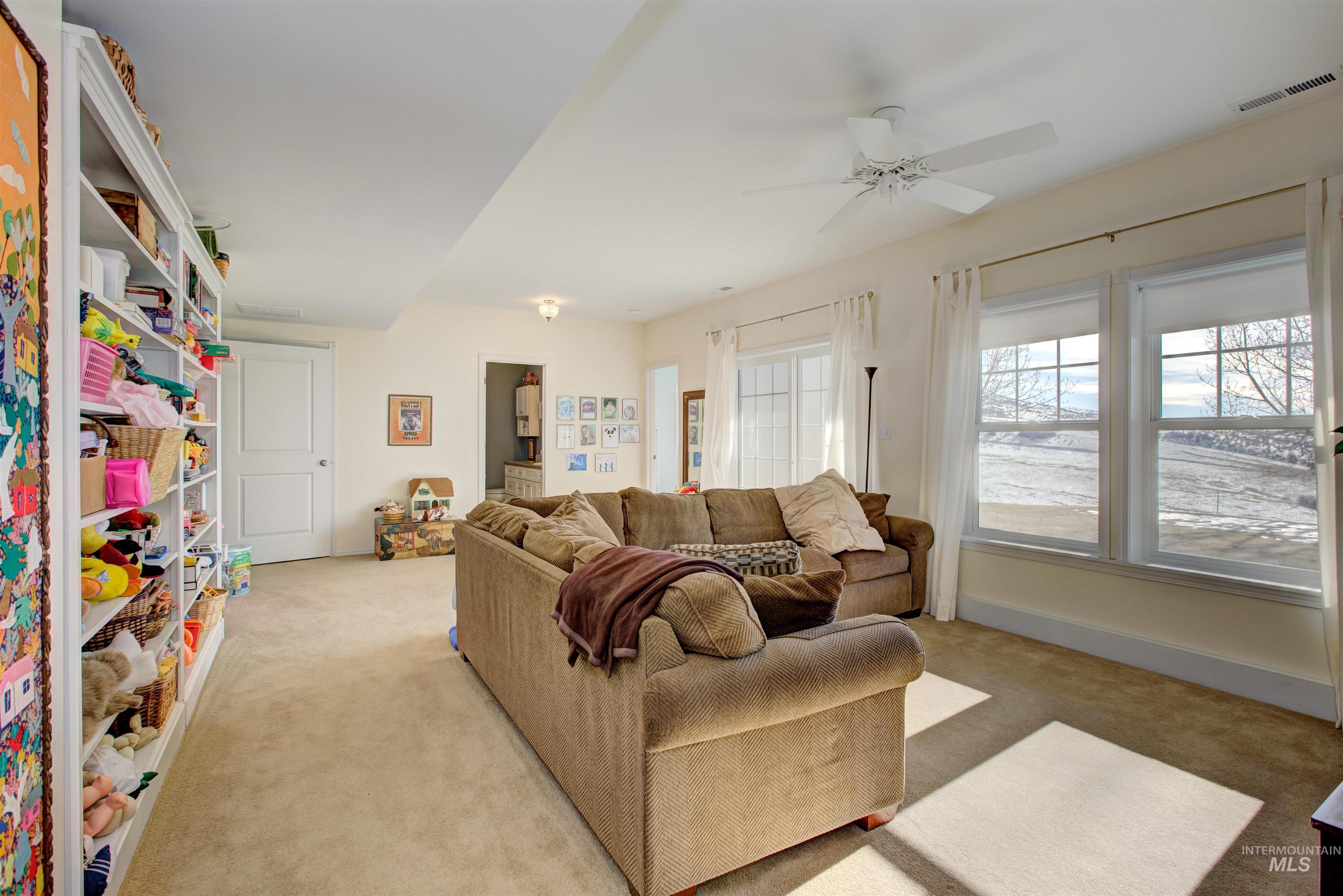 23700 Timber Flat Rd Property Photo 40