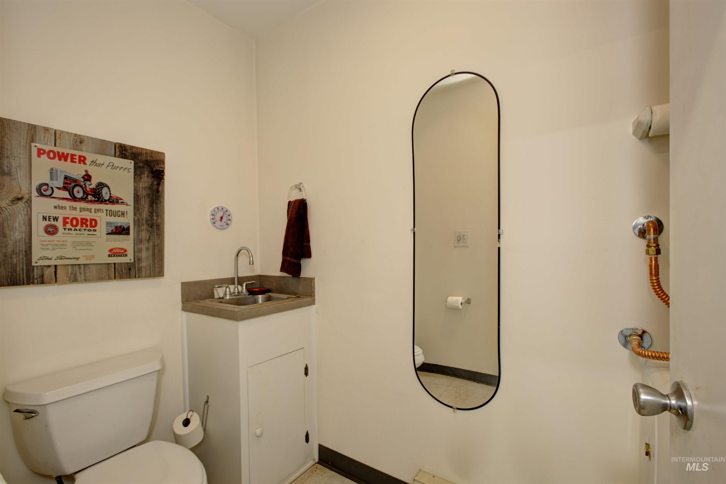 23700 Timber Flat Rd Property Photo 44