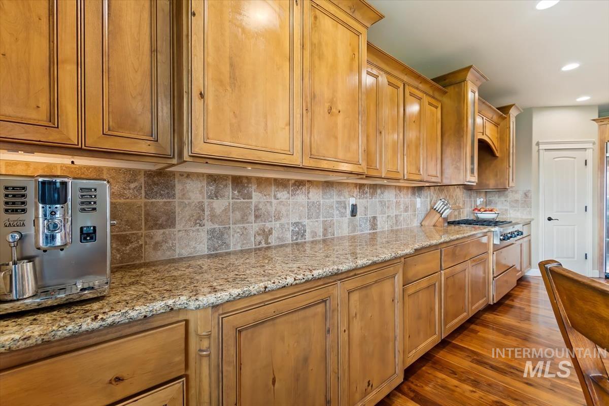 7697 Lanktree Ln Property Photo 17
