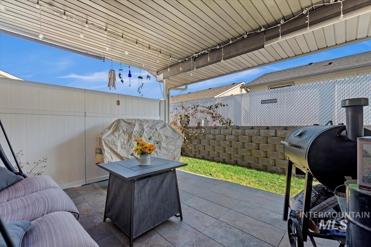 922 Wakefield St Property Photo 27