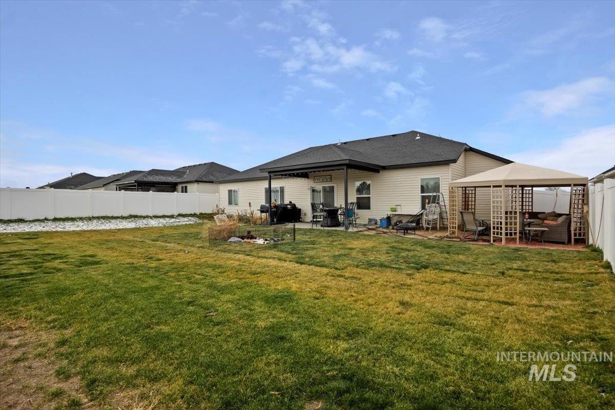 1500 N Birch Property Photo 28