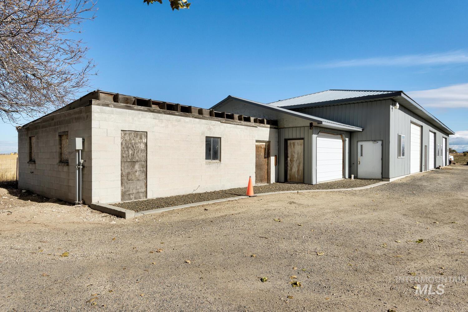 5220 Ten Mile Property Photo 11
